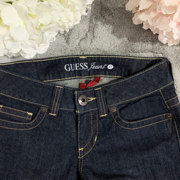 Guess- Modele jeans - Picture 2 of 4